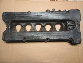 1100160405 Mercedes-benz 1100160305 W123 C107 W114 Valve Cover Cylinder Head 280 M110