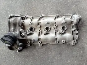 350.mb1n06 Mercedes-benz Slk280 2006 Passenger Side Valve Cover 315584
