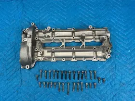 642-010-19-30 Mercedes-benz Gl350 3.0l Diesel Cylinder Head Valve Cover Drivers Side 2013-2016 Oem