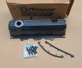 5241066 Mopar 1990-1995 Plymouth Dodge Chrysler Dakota 2.2l 2.5l Nos Valve Cover