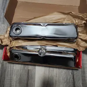 9804 Mr Gasket Chrome Valve Cover Set - Fits 1975-2000 Ford V8 Dent Read