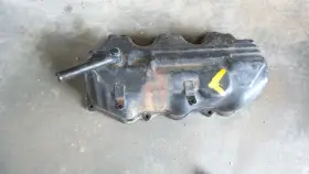 350.da1801 Oem Left Driver Valve Cover 3.3l Fits 2001 Nissan Xterra 165721