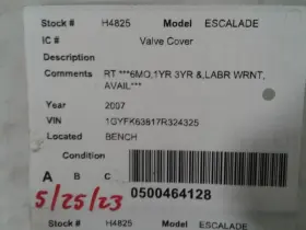 350.gm6207 Oem Escalade 2007 Valve Cover 1715761