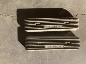 3286-7 Offenhauser 3289-7 1949-1956 Oldsmobile 303 324 Vintage Finned Valve Cover Set #