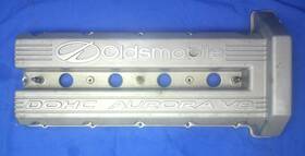 Oldsmobile R0033-aa Vintage 1997 Aurora V8 Irl/indy Racing Engine Rh Valve Cover Display