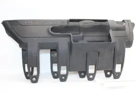 351.po1u11 Porsche Plastic Engine Cover 2011 Panamera 1365901