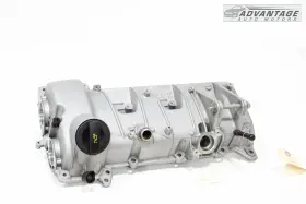 946105135 Porsche 2015-2018 Macan 3.0l Front Right Engine Head Cylinder Valve Cover Oem