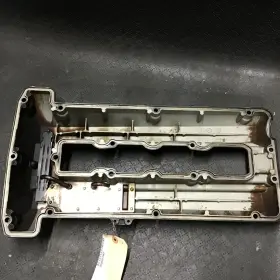 1335578 Saab 842493 1994-1999 9-3 900 9000 Rocker Valve Cover Oem