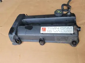 350.gm7e01 Saturn 2001 S Series Dohc Valve Cover