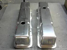 Speedmaster Outlet 840136539520 Chevy Sbc 350 Polished Aluminum Plain Valve Covers - Tall With Hole