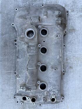 Toyota 11107-0t013 2020 Corolla 1.8l Engine Motor Cylinder Head Valve Cover Aluminum Oem