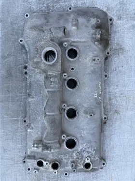 11107-0t013 Toyota 2020 Corolla 1.8l Engine Motor Cylinder Head Valve Cover Aluminum Oem