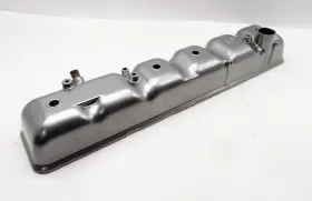 11201-61010 Toyota Restored 2f Valve Cover For 1975-1980 Engine Equipped Land Cruiser