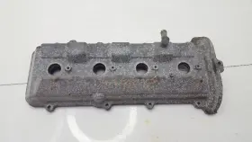 350.to1s01 Toyota Sequoia 2001 Valve Cover 473838