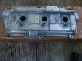 R00706391 Toyota 1995-1998 T100 Passenger Side Oem Valve Cover