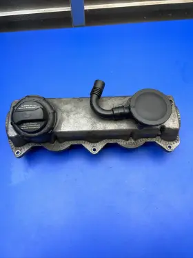 038-103-469e Volkswagen 1998-2005 Vw Jetta Tdi Oem Valve Cover Alh 1.9l