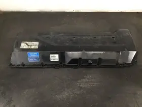 21627156 Volvo 2013-2025 D13 Engine Valve Cover - Used P/n