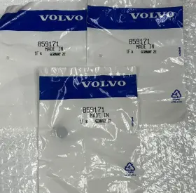859171 Volvo New Lot Of 3