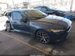 Engine Cover Oem 2017 Volvo S60 31657646 Used. Price: $100.00.