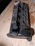 2003-2006 Lincoln Navigator Left Driver Engine Valve Cover Assembly Used. Price: $76.49.