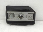 2010 Volkswagen Tiguan Engine Cover Z4EKD Used. Price: $57.99.