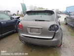 Engine Cover Oem 2011 Porsche Cayenne 955 110 213 32 Used. Price: $100.00.