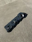 M139 '08 Maserati Quattroporte 4.2L Left Side Valve Cover 228860 Used. Price: $100.00.