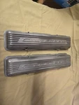 Gm 3726086 Corvette Aluminum 7-FIN Valve Covers Staggered Hole Pattern Pair Used. Price: $237.60.